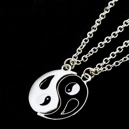 Yin Yang Gossip Stitching Pendant Necklace