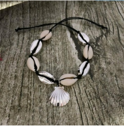 Natural shell anklet